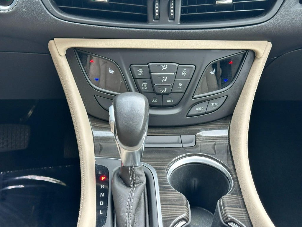 2020 Buick Envision FWD 4dr Essence