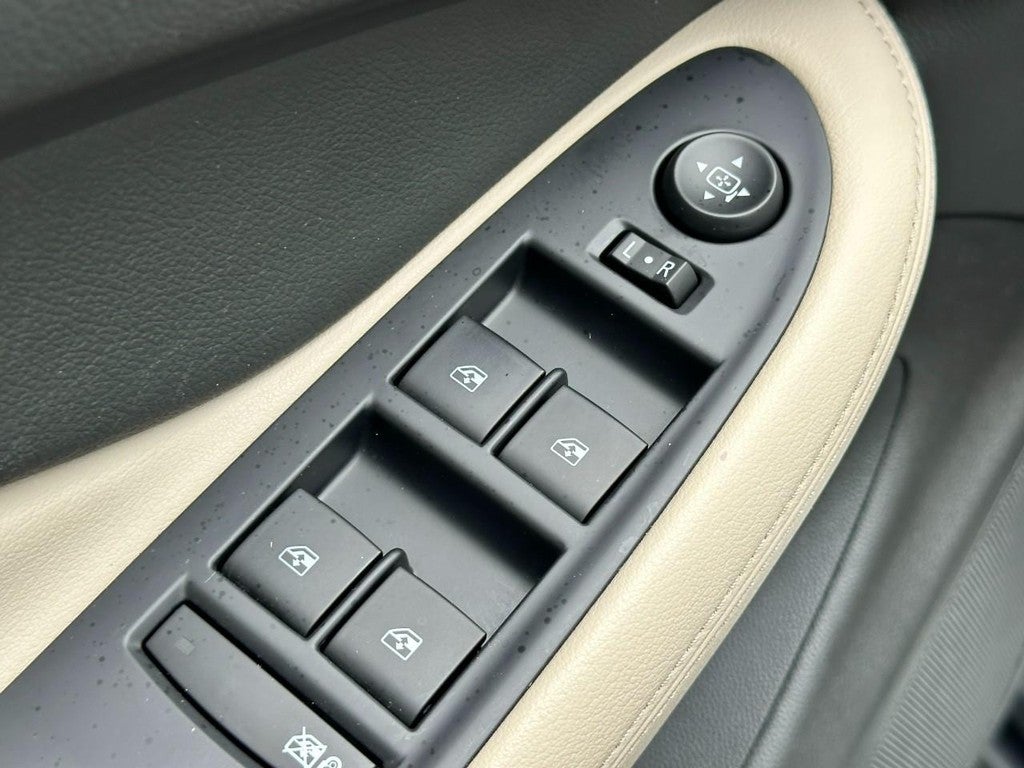 2020 Buick Envision FWD 4dr Essence