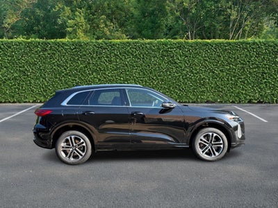 2025 Audi Q5 Premium 2.0 TFSI quattro