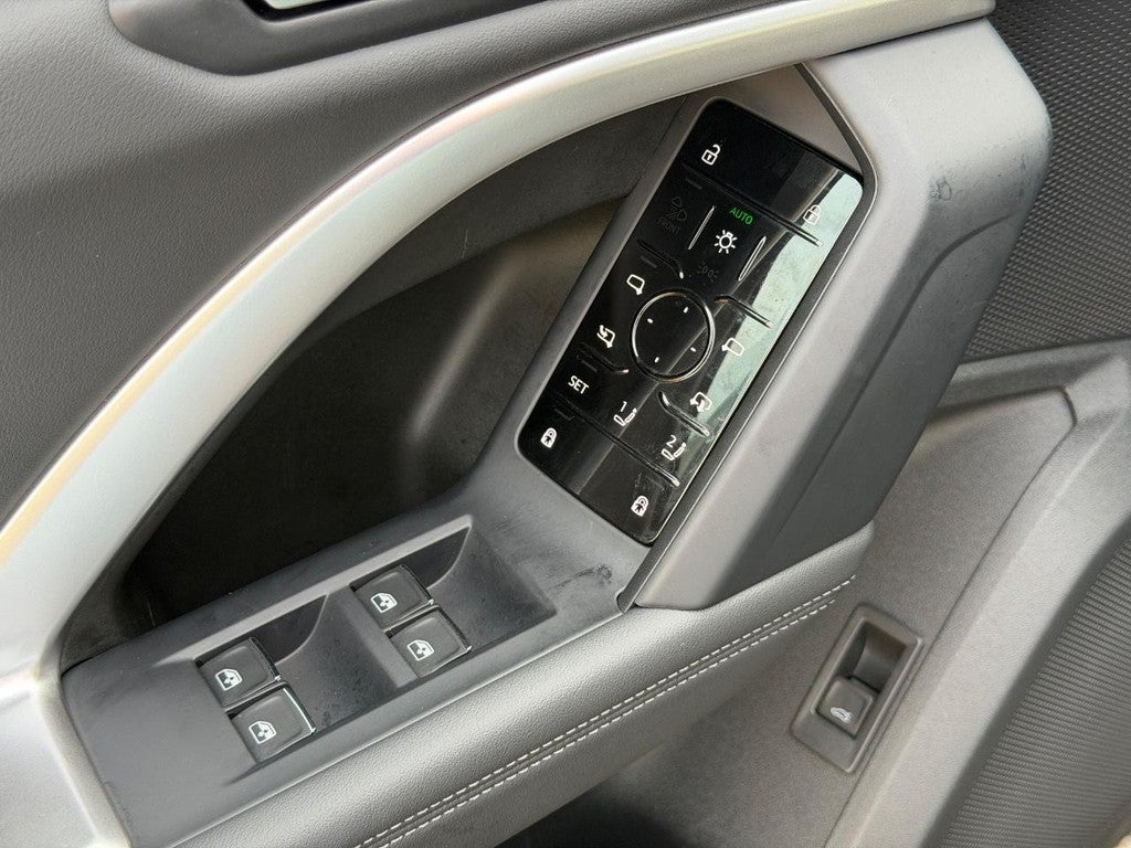 2025 Audi Q5 Premium 2.0 TFSI quattro