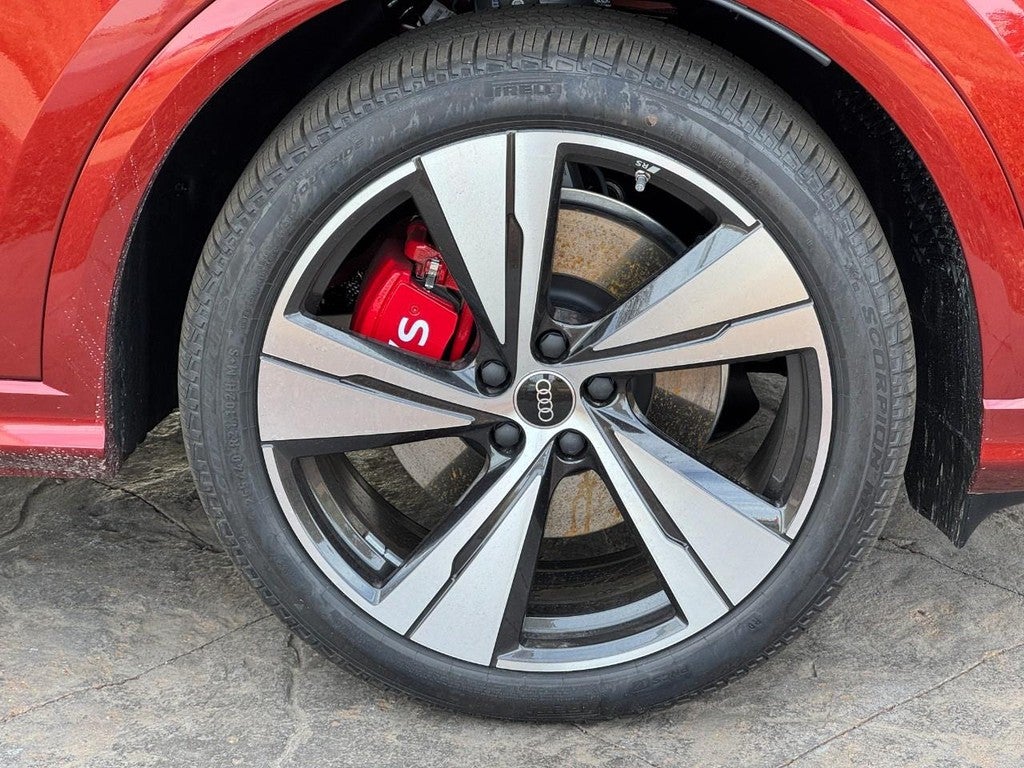 2025 Audi SQ5 Premium Plus 3.0 TFSI quattro