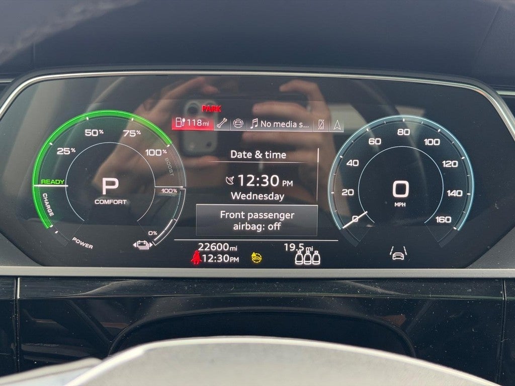 2024 Audi Q8 e-tron Premium Plus quattro
