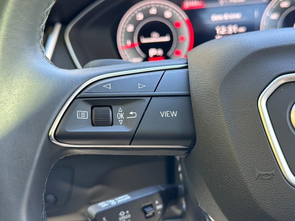 2025 Audi Q5 Premium 40 TFSI quattro