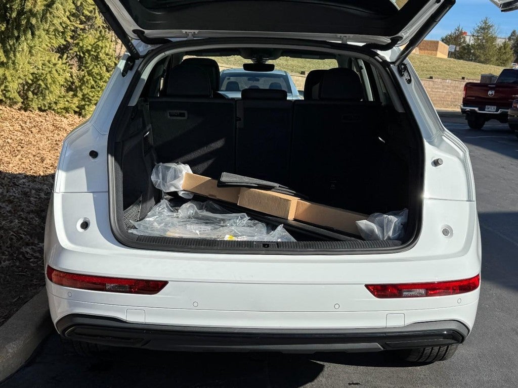 2025 Audi Q5 Premium 40 TFSI quattro