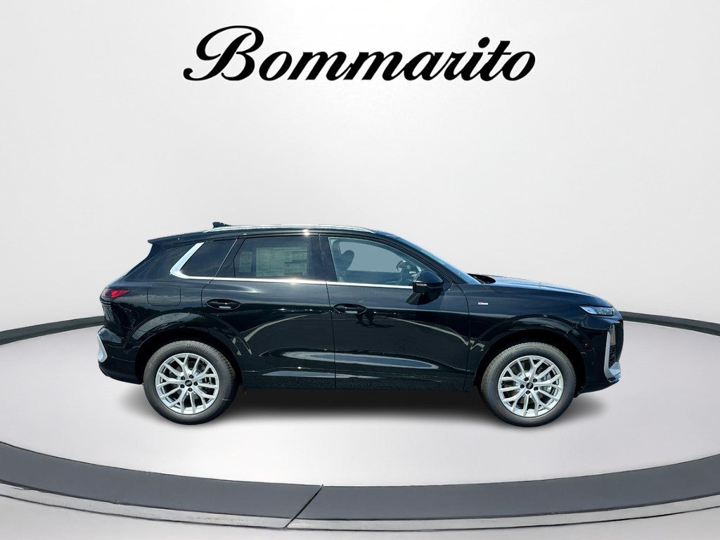 2026 Audi Q3 S line quattro