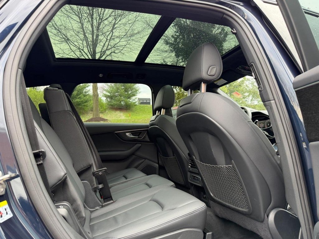 2025 Audi Q7 Premium 45 TFSI quattro