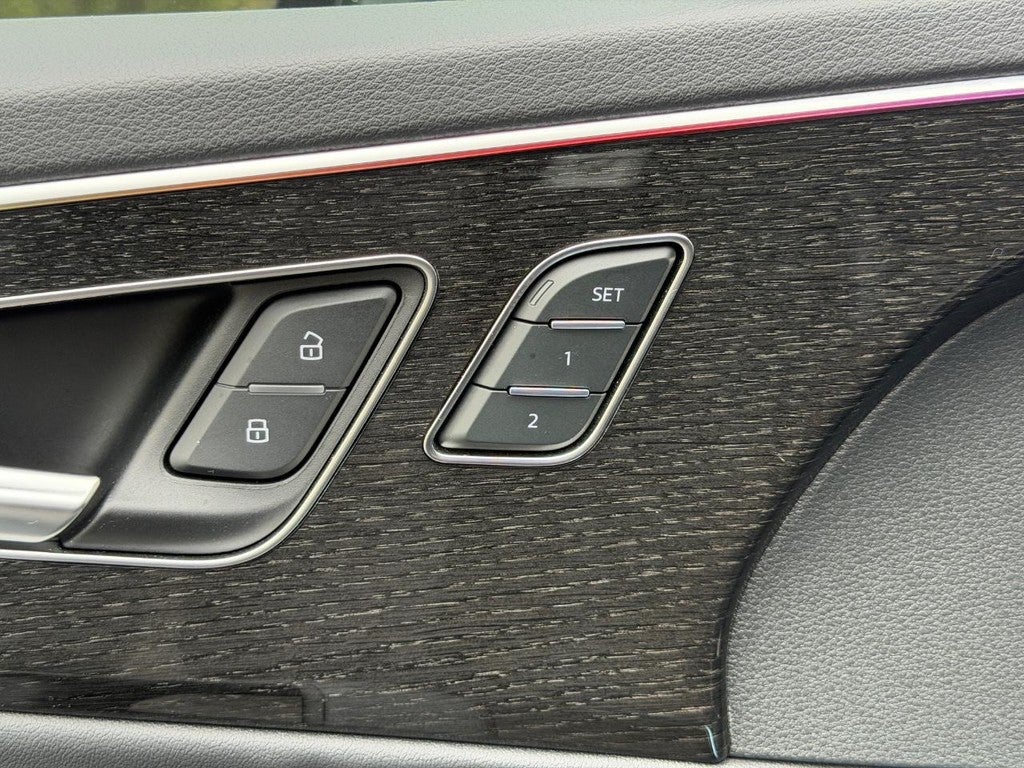 2025 Audi Q7 Premium 45 TFSI quattro