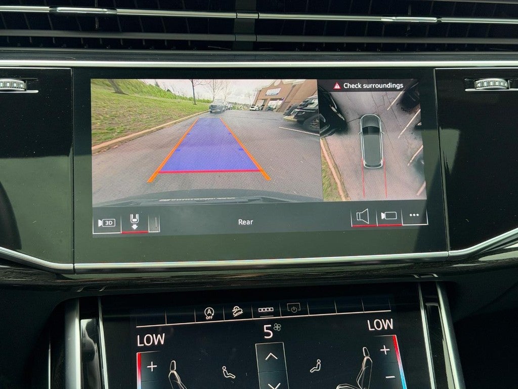 2025 Audi Q7 Premium 45 TFSI quattro