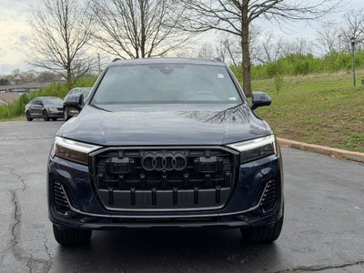 2025 Audi Q7 Premium 45 TFSI quattro