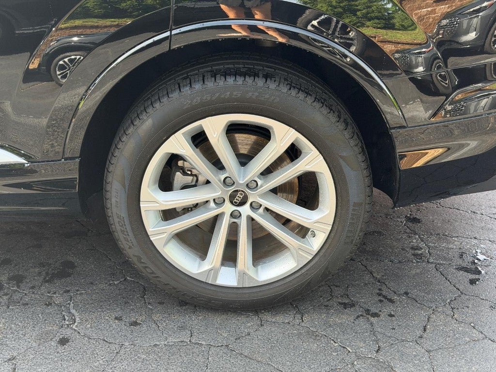 2025 Audi Q7 Premium 45 TFSI quattro