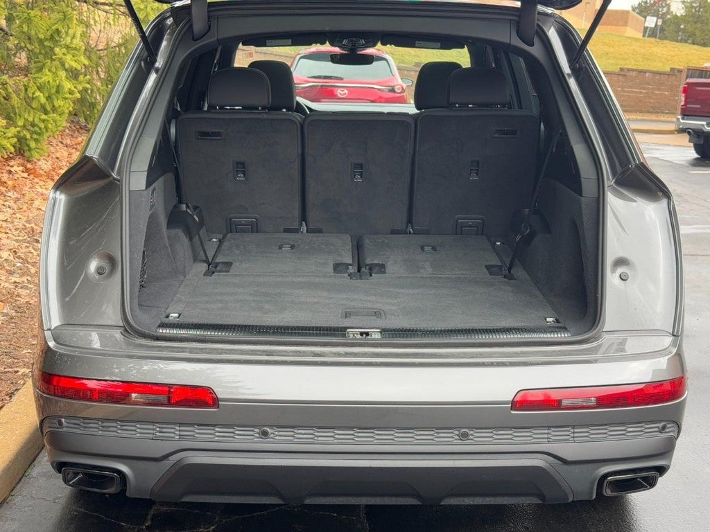 2025 Audi Q7 Premium 45 TFSI quattro