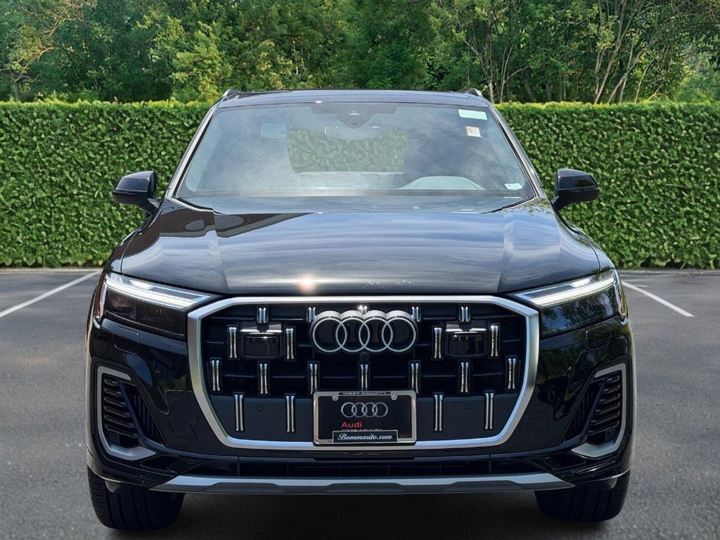 2025 Audi Q7 Premium 55 TFSI quattro