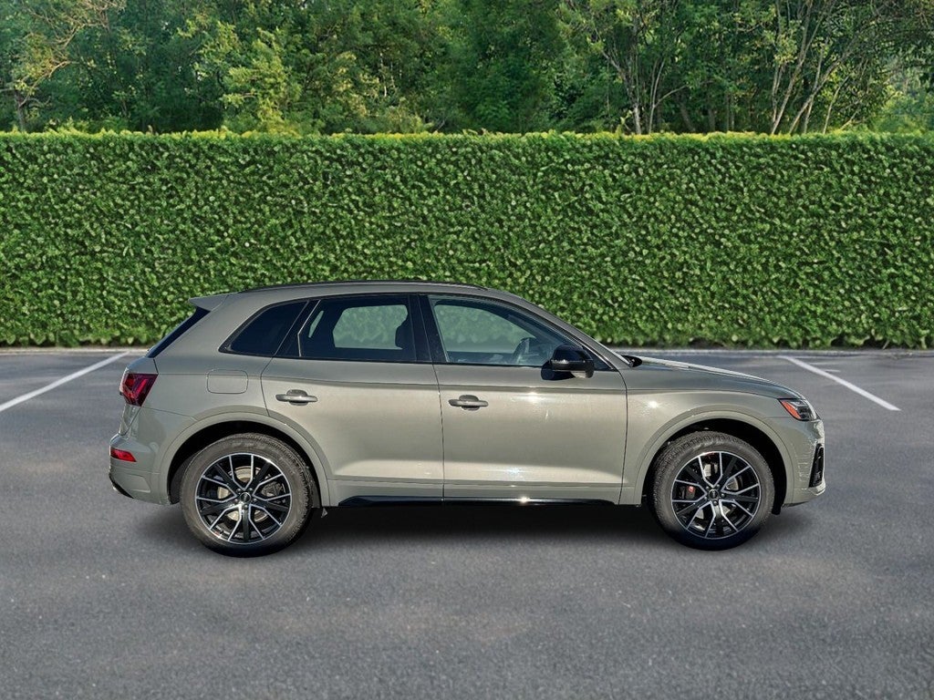 2023 Audi SQ5 Premium Plus 3.0 TFSI quattro