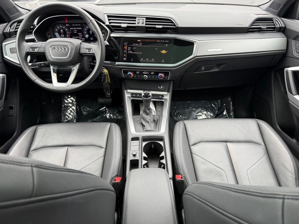 2025 Audi Q3 S line Premium 45 TFSI quattro