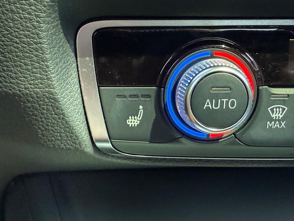 2025 Audi Q3 S line Premium 45 TFSI quattro