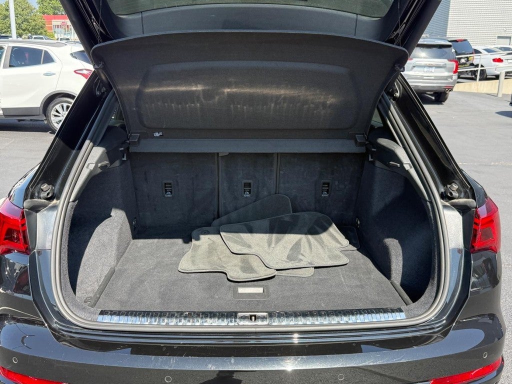 2025 Audi Q3 S line Premium 45 TFSI quattro