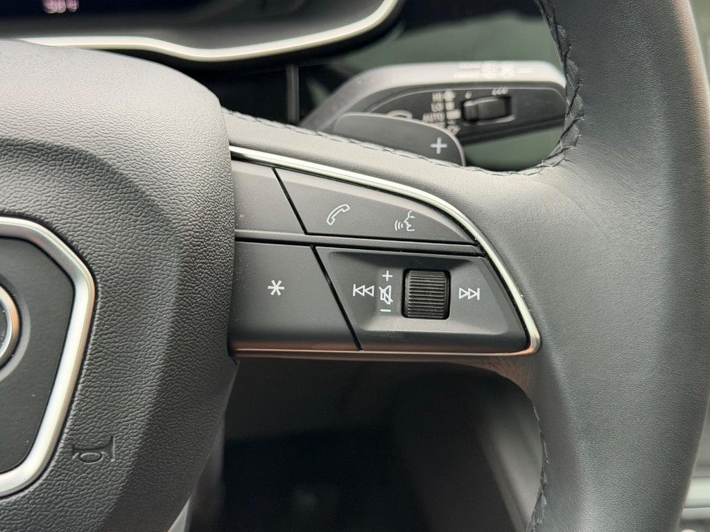 2025 Audi Q3 S line Premium 45 TFSI quattro