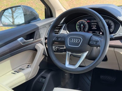 2025 Audi Q5 S line Premium Plus 55 TFSI e quattro