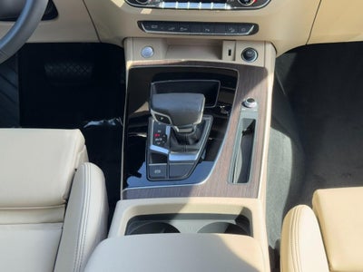 2025 Audi Q5 S line Premium Plus 55 TFSI e quattro