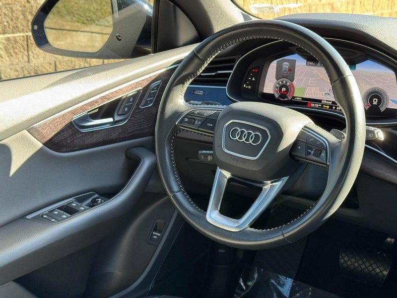 2020 Audi Q8 Premium Plus 55 TFSI quattro