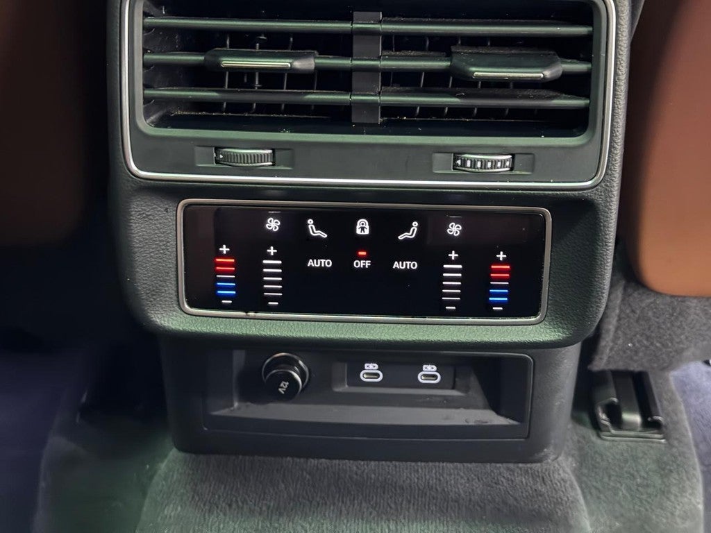 2022 Audi Q8 Premium Plus 55 TFSI quattro