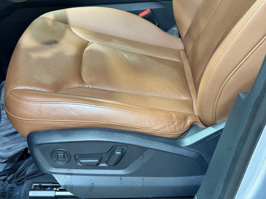 2022 Audi Q8 Premium Plus 55 TFSI quattro