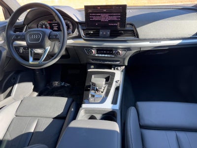 2025 Audi Q5 S line Premium 45 TFSI quattro