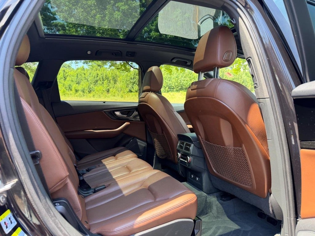 2019 Audi Q7 Premium Plus 55 TFSI quattro