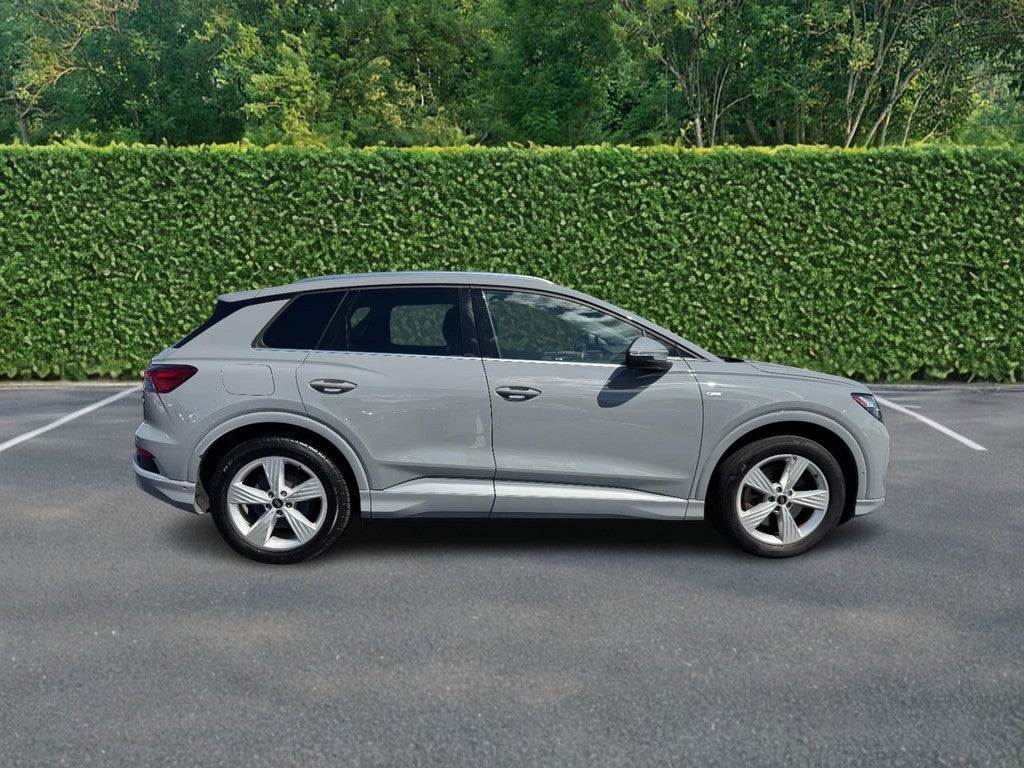 Used 2024 Audi Q4 e-tron Premium Plus with VIN WA1LUBFZ3RP081755 for sale in Ellisville, MO