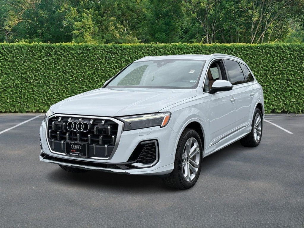 2025 Audi Q7 Premium Plus 55 TFSI quattro