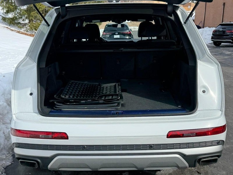 2025 Audi Q7 Premium Plus 55 TFSI quattro