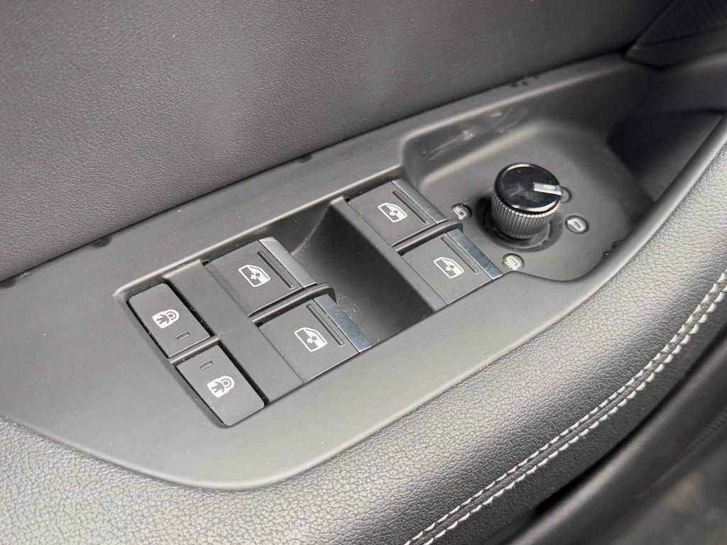 2023 Audi A6 Sedan Premium Plus 45 TFSI quattro