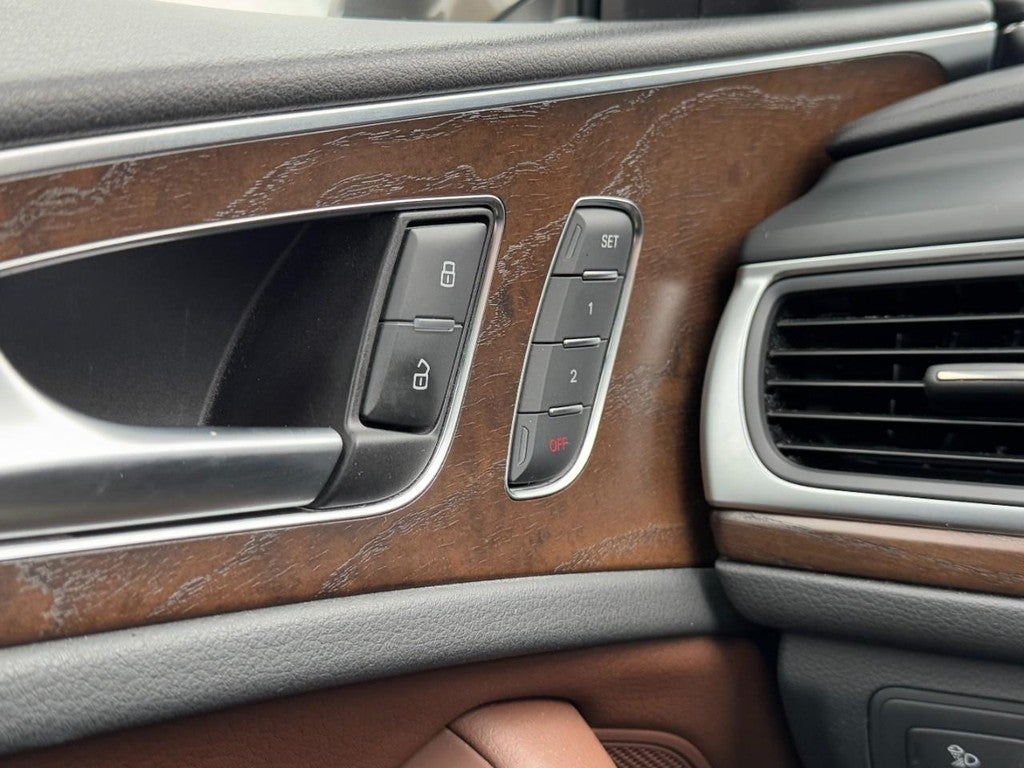 2016 Audi A6 4dr Sdn quattro 3.0T Prestige