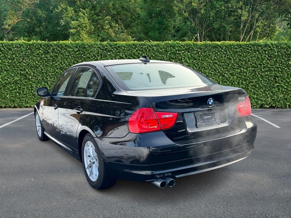2010 BMW 3 Series 4dr Sdn 328i xDrive AWD