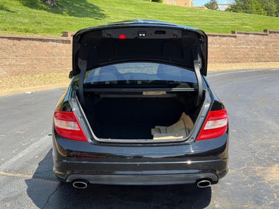 2009 Mercedes-Benz C-Class 4dr Sdn 3.0L Luxury RWD