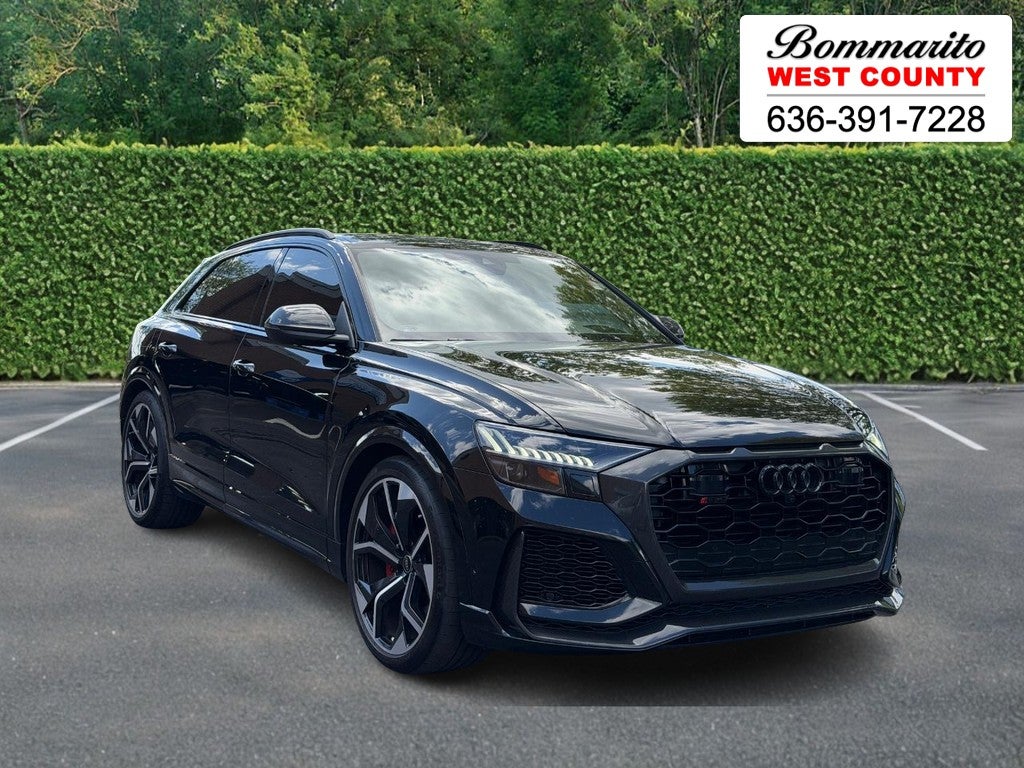 2023 Audi RS Q8 -'s photo