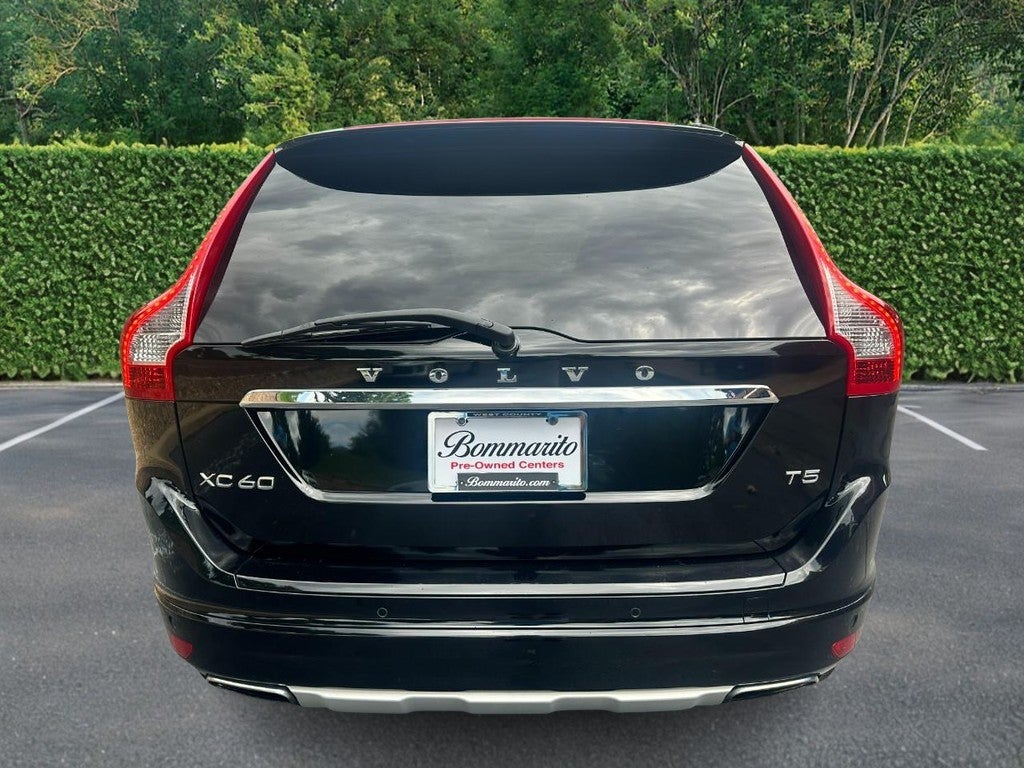 2016 Volvo XC60 FWD 4dr T5 Drive-E Premier