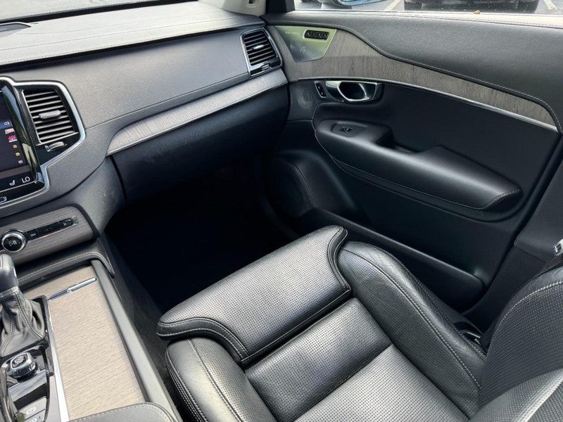 2022 Volvo XC90 T6 AWD Inscription 6P