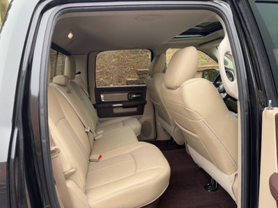 2018 RAM 1500 Laramie 4x4 Crew Cab 5'7" Box