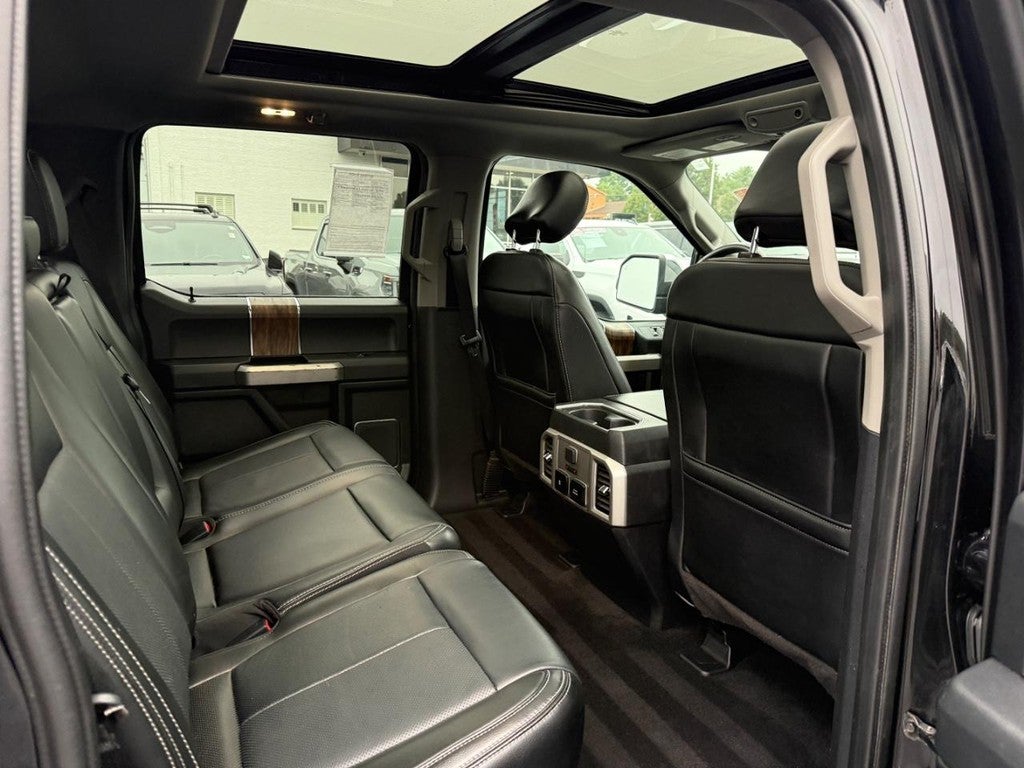 2020 Ford F-150 LARIAT 4WD SuperCrew 5.5' Box