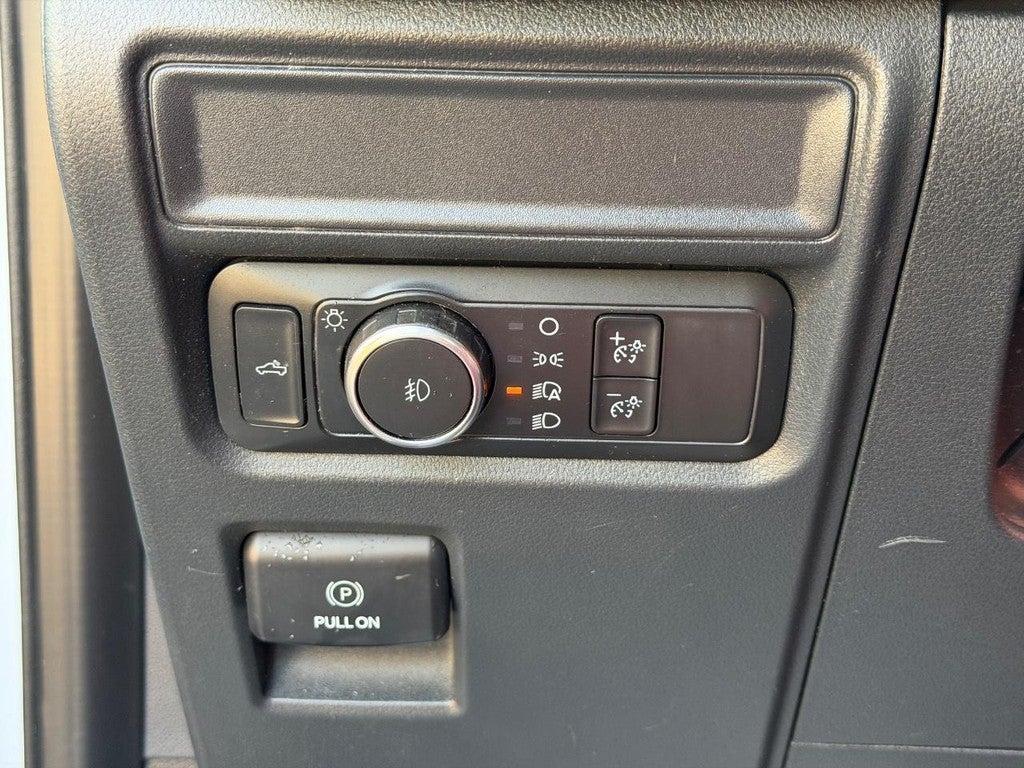 2022 Ford F-150 XL 4WD SuperCrew 5.5' Box