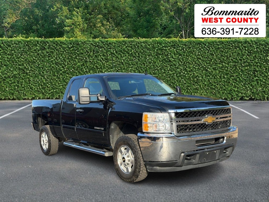 2011 Chevrolet Silverado 2500HD 2WD Ext Cab 144.2" LT