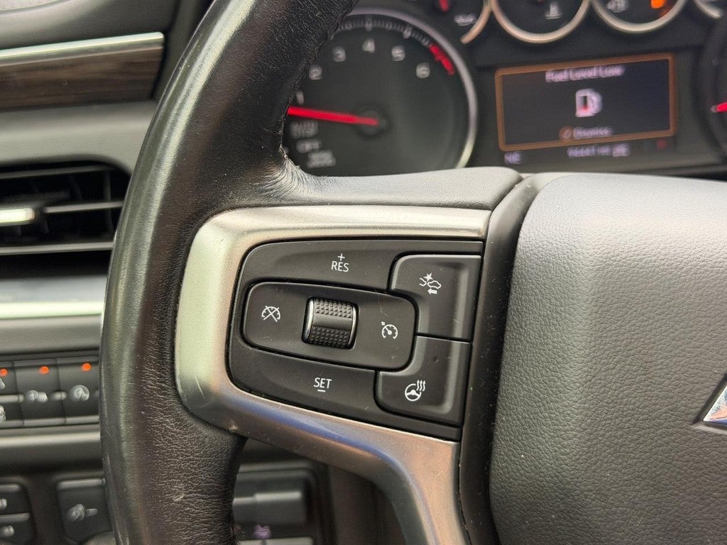 2021 Chevrolet Suburban 4WD 4dr LT