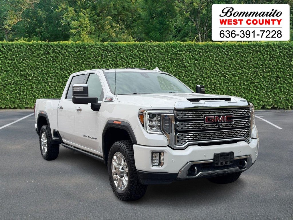 2023 GMC Sierra 4WD Crew Cab Standard Box Denali's photo