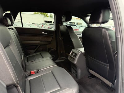 2021 Volkswagen Atlas Cross Sport 3.6L V6 SE w/Technology R-Line FWD