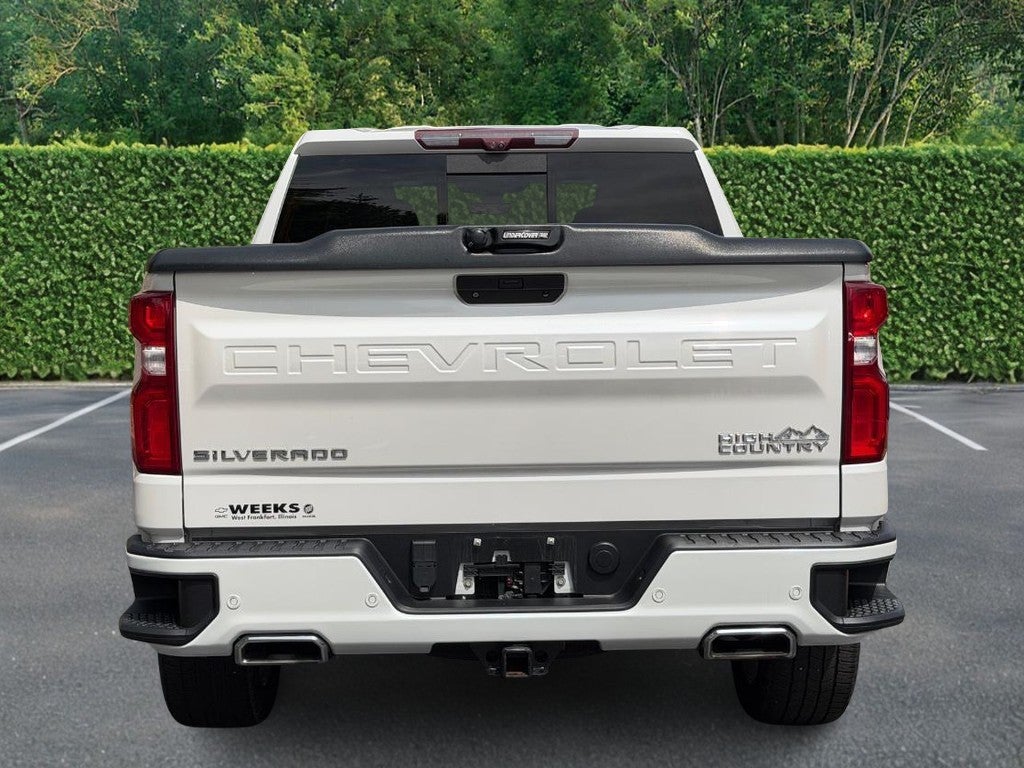 2021 Chevrolet Silverado 1500 4WD Crew Cab 147" High Country