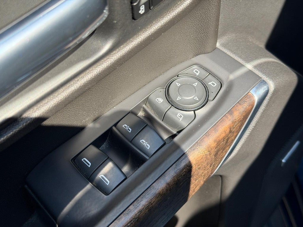 2020 GMC Sierra 1500 4WD Crew Cab 147" Denali