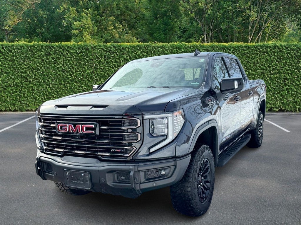 2023 GMC Sierra 1500 4WD Crew Cab 147" AT4X