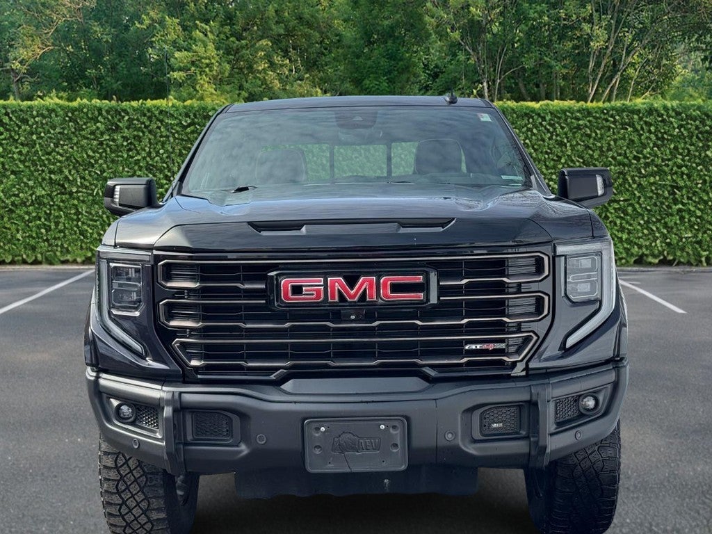2023 GMC Sierra 1500 4WD Crew Cab 147" AT4X