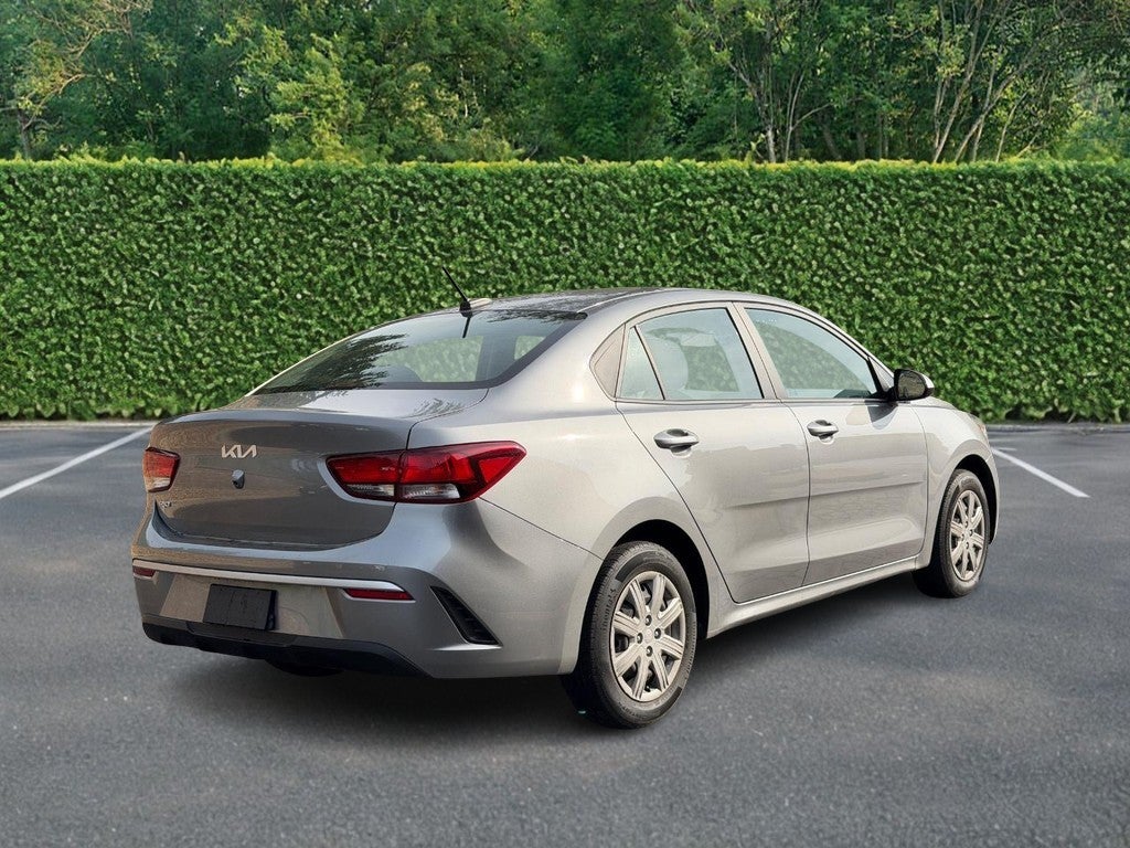 2022 Kia Rio S IVT